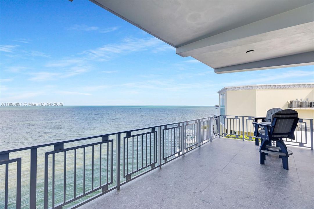 最近售出: $3,645,000 (3 贝兹, 2 浴室, 1620 平方英尺)