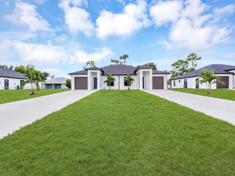 En Venta: $565,000 (0 camas, 0 baños, 2400 Pies cuadrados)