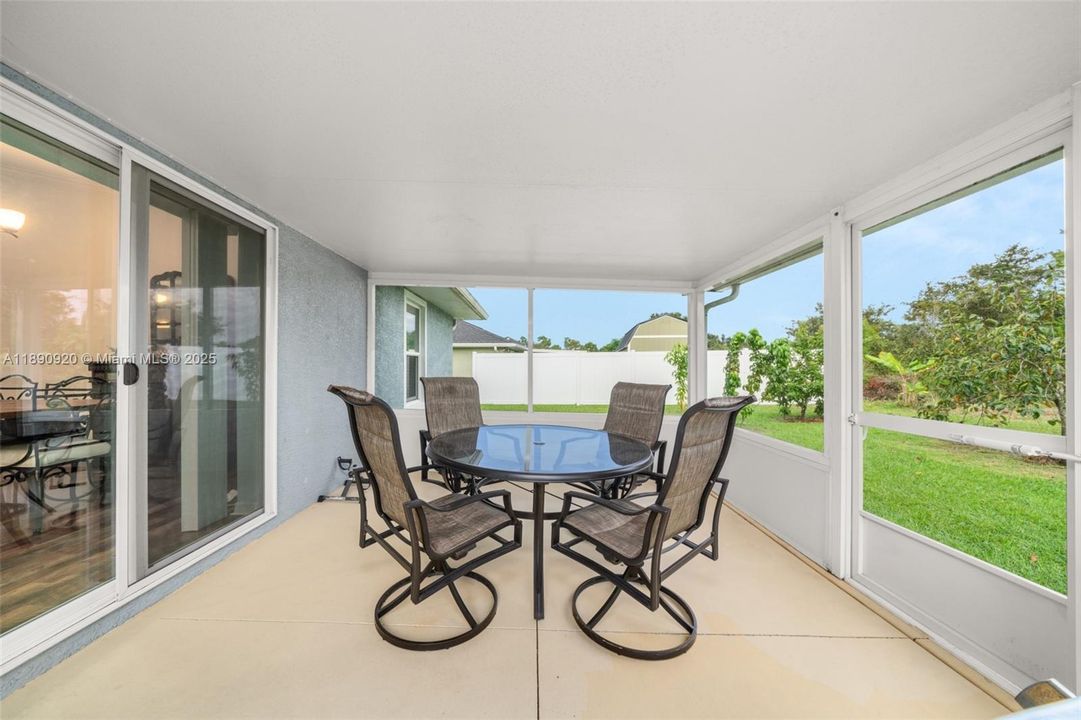 На продажу: $305,000 (3 спален, 0 ванн, 1449 Квадратных фут)