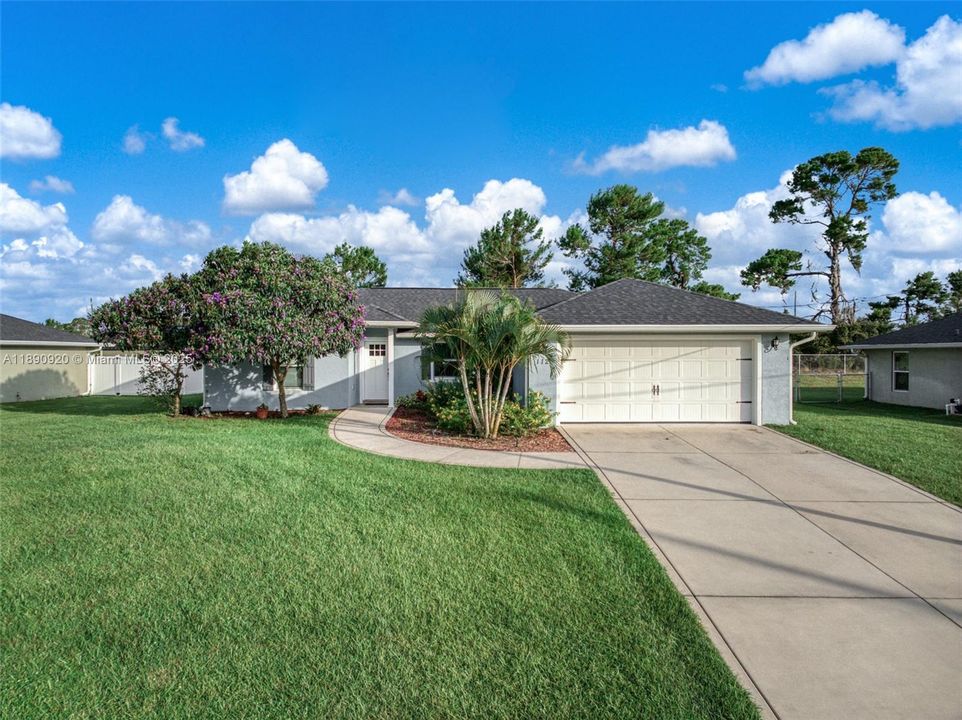 На продажу: $305,000 (3 спален, 0 ванн, 1449 Квадратных фут)