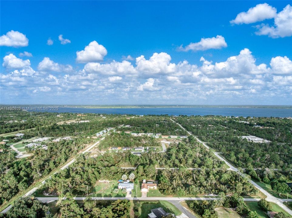 На продажу: $305,000 (3 спален, 0 ванн, 1449 Квадратных фут)