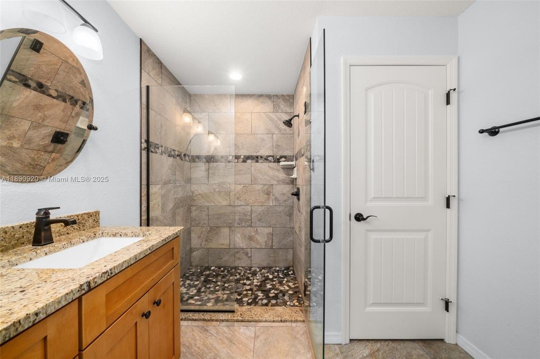 На продажу: $305,000 (3 спален, 0 ванн, 1449 Квадратных фут)