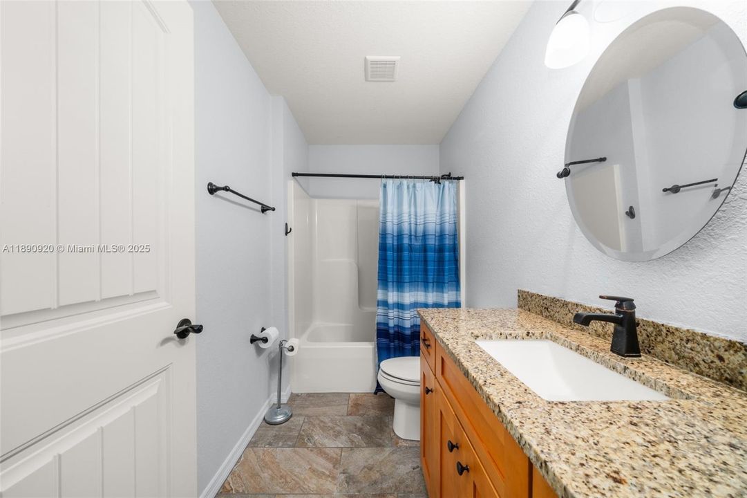 На продажу: $305,000 (3 спален, 0 ванн, 1449 Квадратных фут)