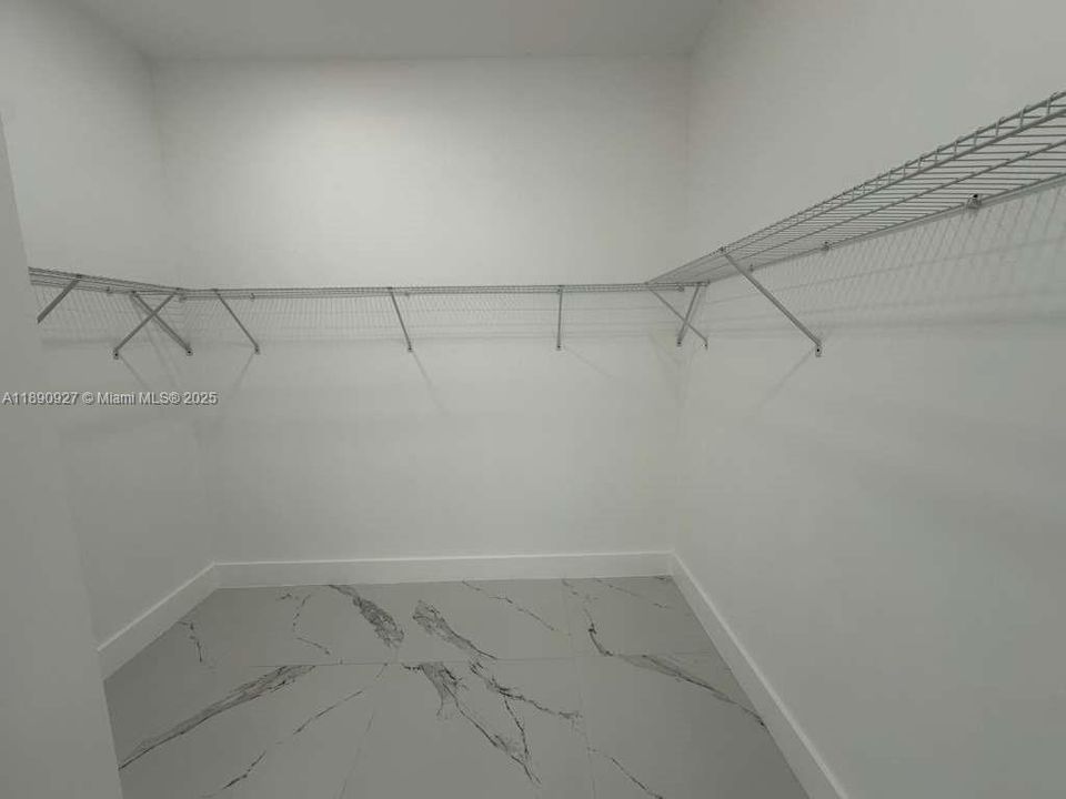 待售: $316,900 (3 贝兹, 2 浴室, 0 平方英尺)