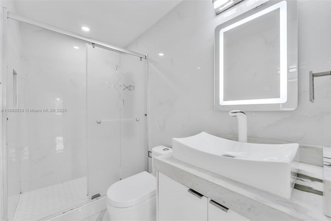 На продажу: $745,999 (4 спален, 3 ванн, 1483 Квадратных фут)