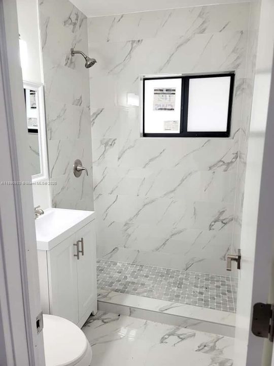 Недавно арендовано: $2,550 (3 спален, 1 ванн, 1300 Квадратных фут)