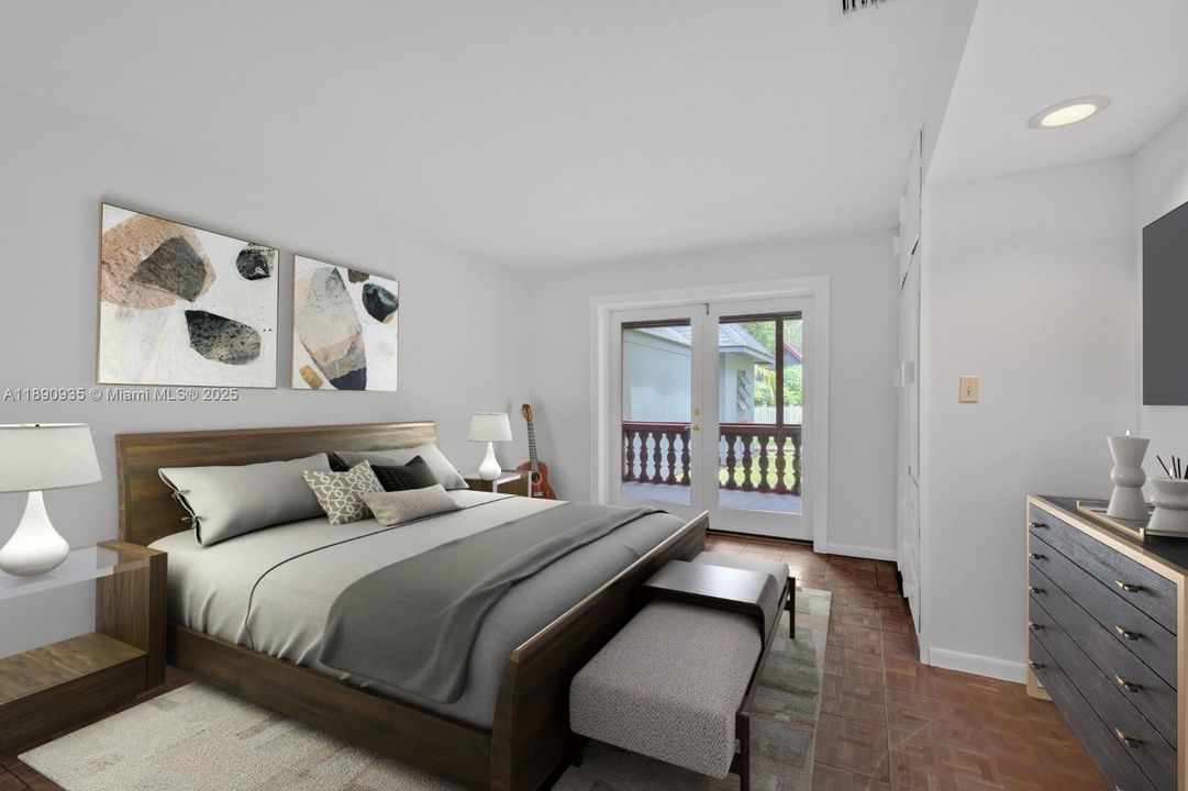 Под контрактом: $2,250,000 (4 спален, 3 ванн, 1965 Квадратных фут)