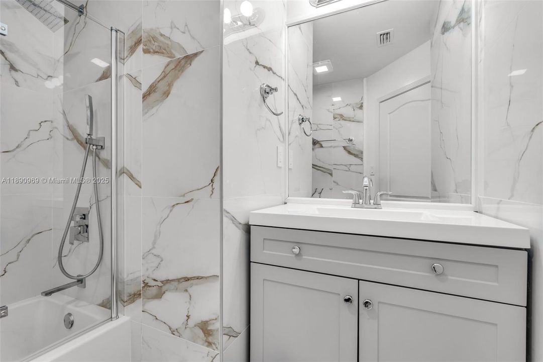 For Sale: $539,900 (3 beds, 2 baths, 1558 Square Feet)