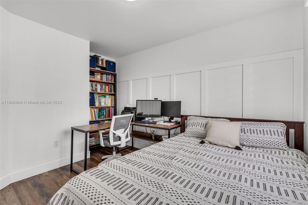 For Sale: $539,900 (3 beds, 2 baths, 1558 Square Feet)