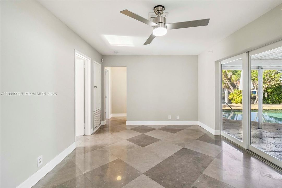 For Rent: $7,490 (3 beds, 2 baths, 1833 Square Feet)