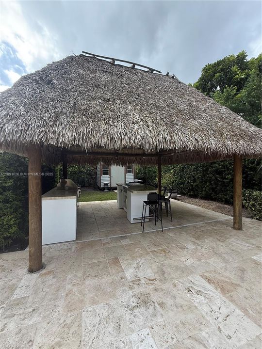 En Renta: $8,500 (4 camas, 3 baños, 2819 Pies cuadrados)