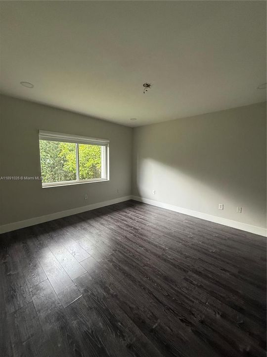 En Renta: $8,500 (4 camas, 3 baños, 2819 Pies cuadrados)