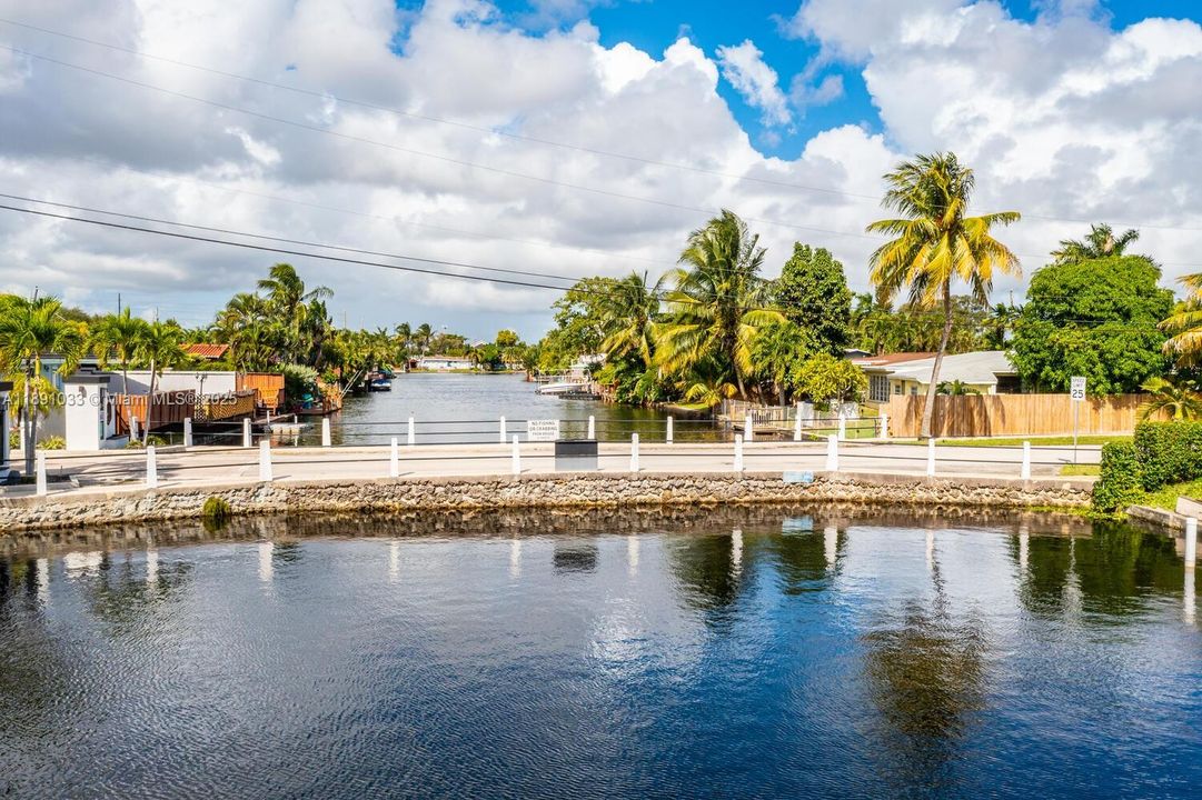 For Rent: $6,875 (3 beds, 2 baths, 2151 Square Feet)