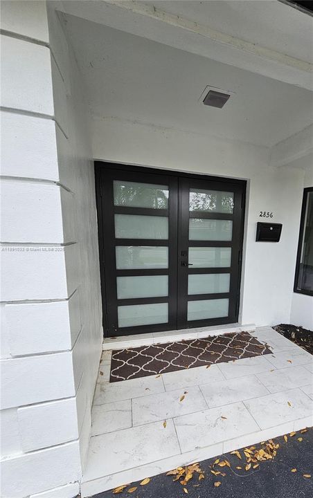 For Rent: $6,875 (3 beds, 2 baths, 2151 Square Feet)