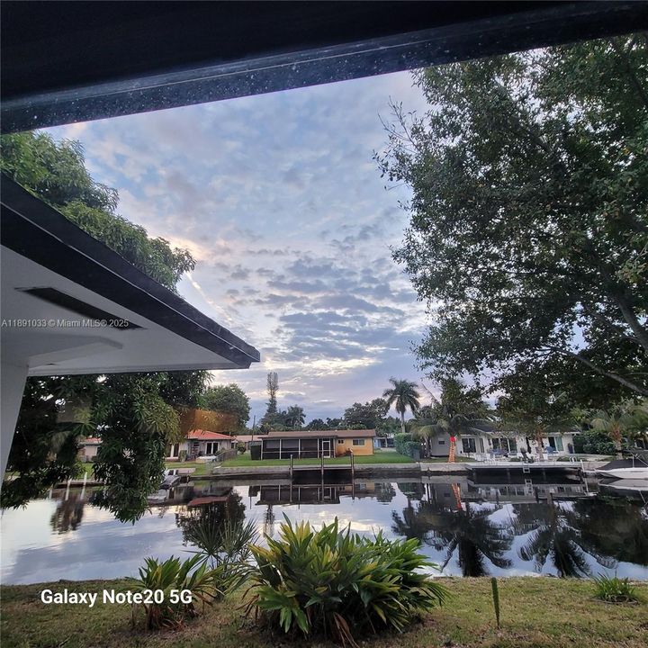 For Rent: $6,875 (3 beds, 2 baths, 2151 Square Feet)