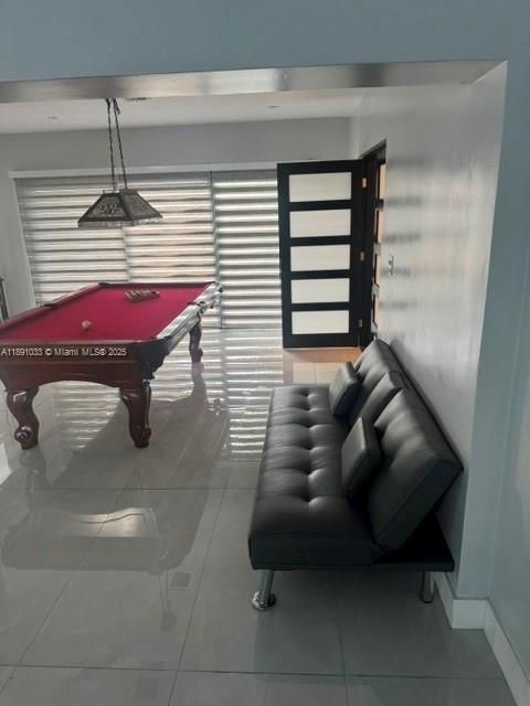 For Rent: $6,875 (3 beds, 2 baths, 2151 Square Feet)