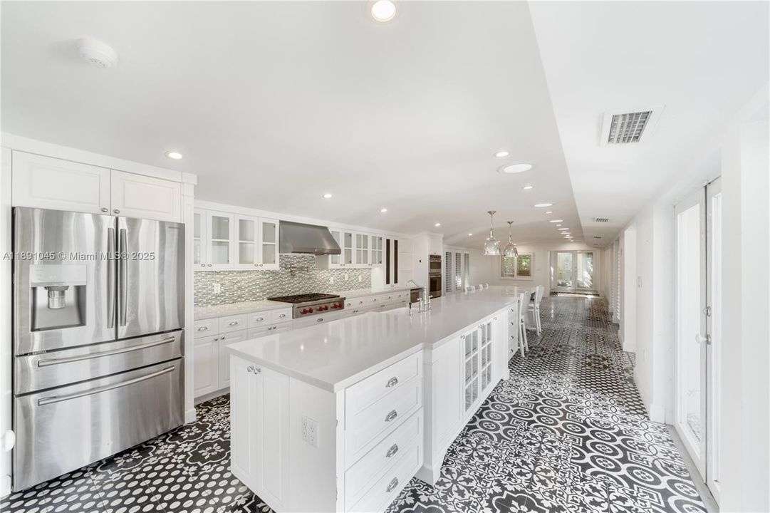 For Sale: $17,950,000 (5 beds, 5 baths, 4837 Square Feet)