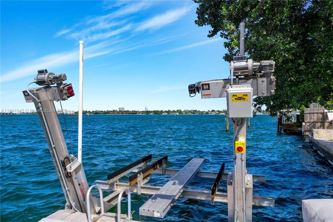 For Sale: $17,950,000 (5 beds, 5 baths, 4837 Square Feet)