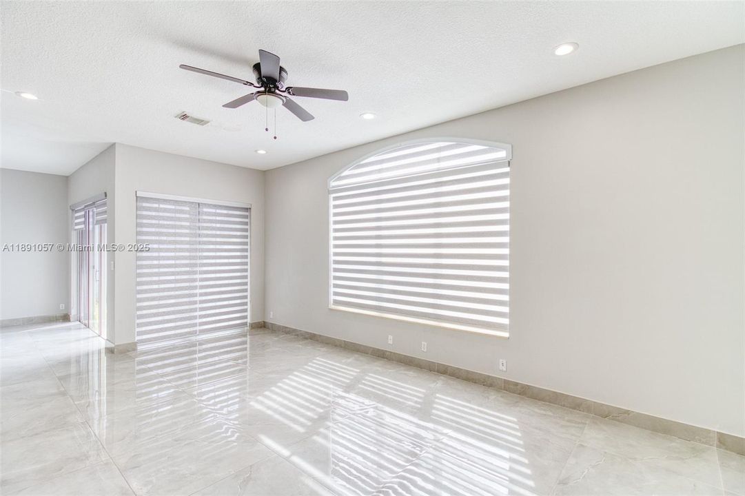 For Rent: $5,000 (4 beds, 2 baths, 2162 Square Feet)