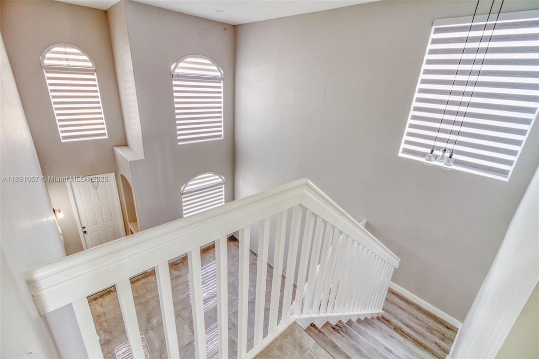 For Rent: $5,000 (4 beds, 2 baths, 2162 Square Feet)