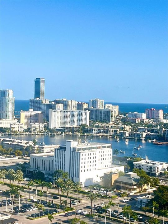 MILLION DOLLAR VIEWS DAY & NIGHT