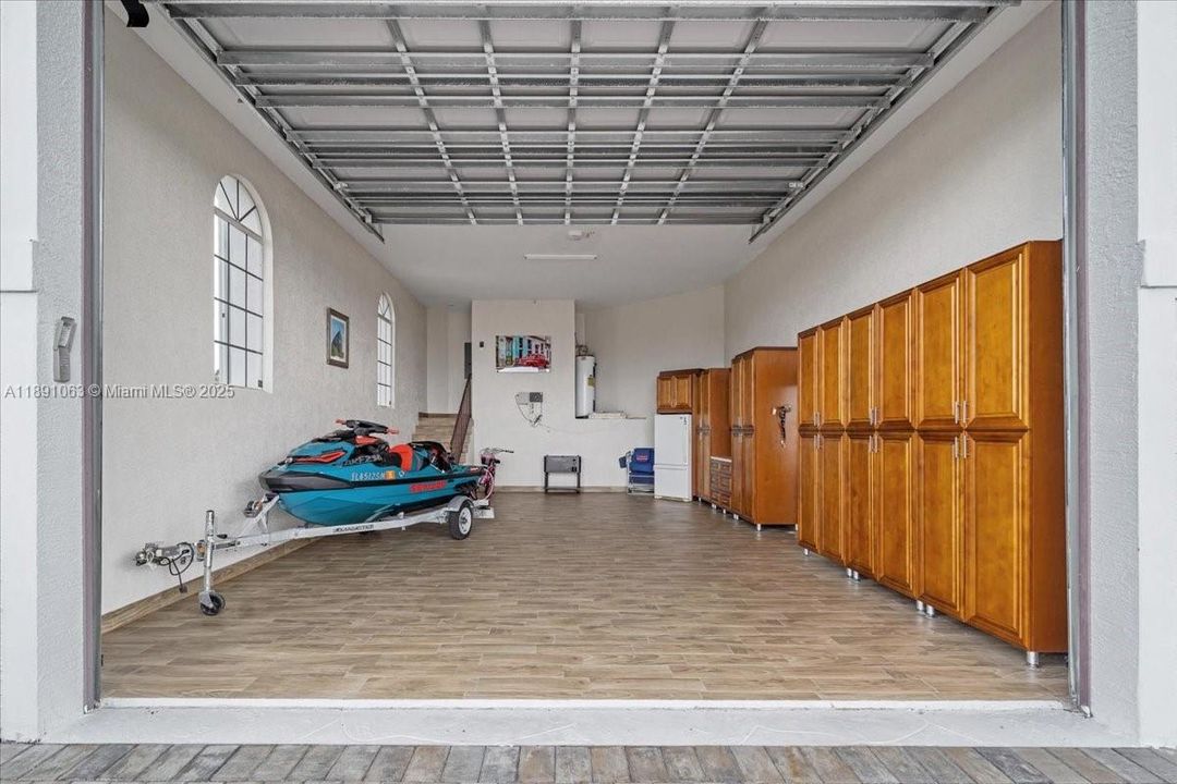 For Sale: $1,199,000 (3 beds, 3 baths, 0 Square Feet)