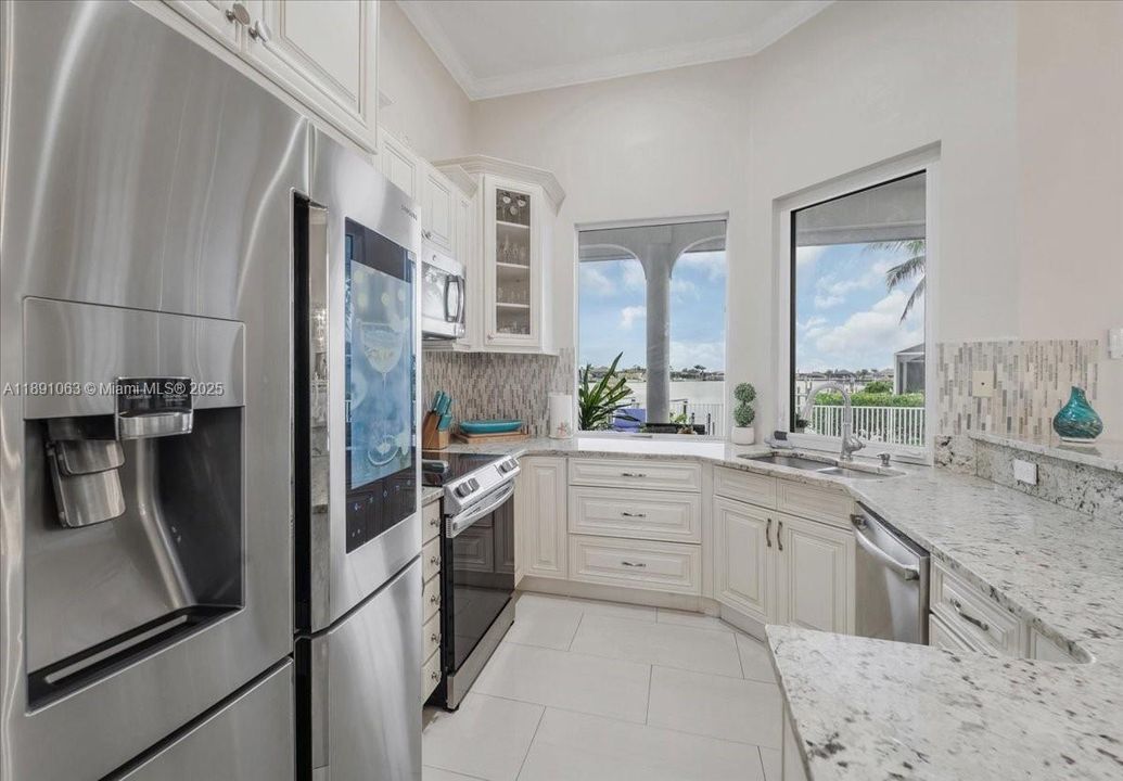 For Sale: $1,199,000 (3 beds, 3 baths, 0 Square Feet)