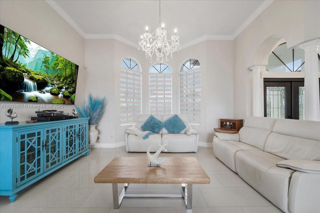 For Sale: $1,199,000 (3 beds, 3 baths, 0 Square Feet)