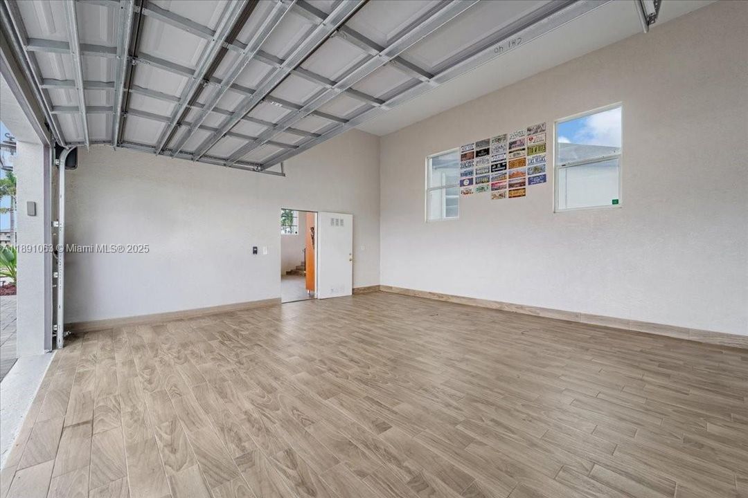 For Sale: $1,199,000 (3 beds, 3 baths, 0 Square Feet)