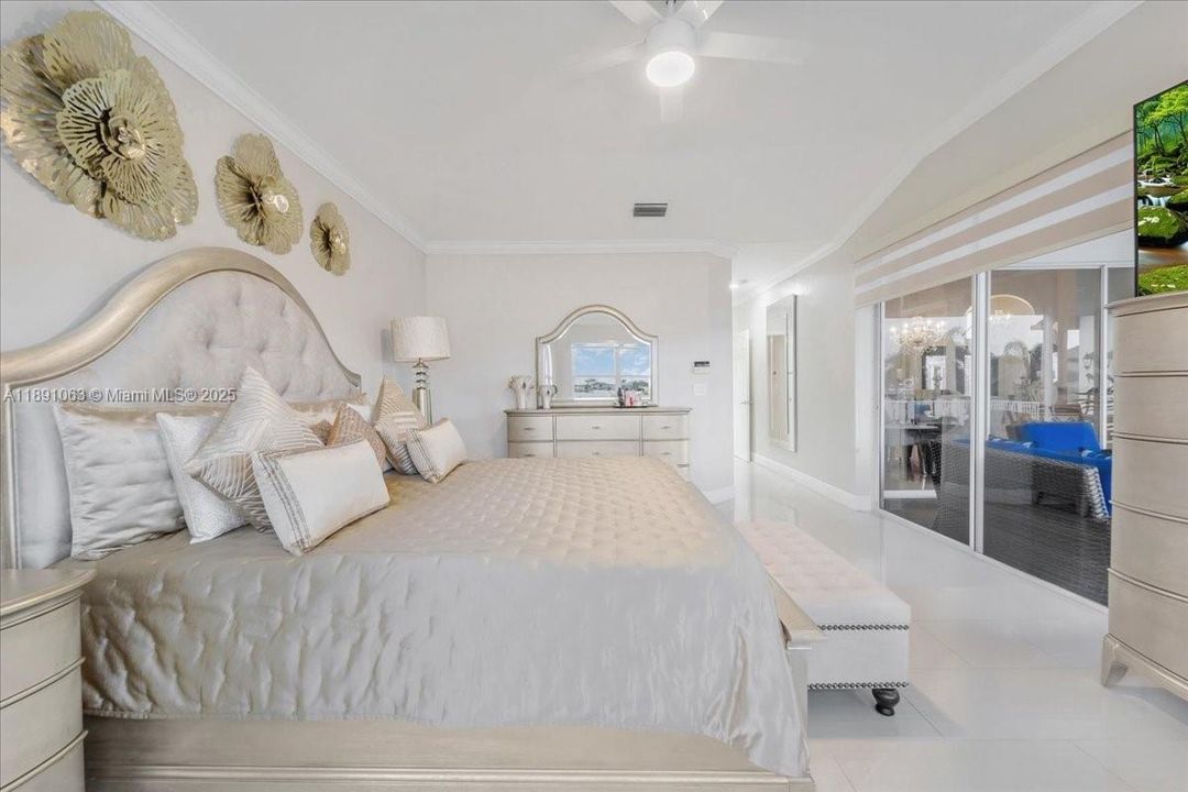 For Sale: $1,199,000 (3 beds, 3 baths, 0 Square Feet)