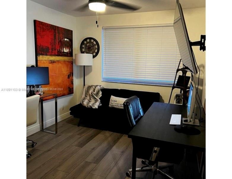 Active With Contract: $3,600 (3 beds, 2 baths, 1623 Square Feet)