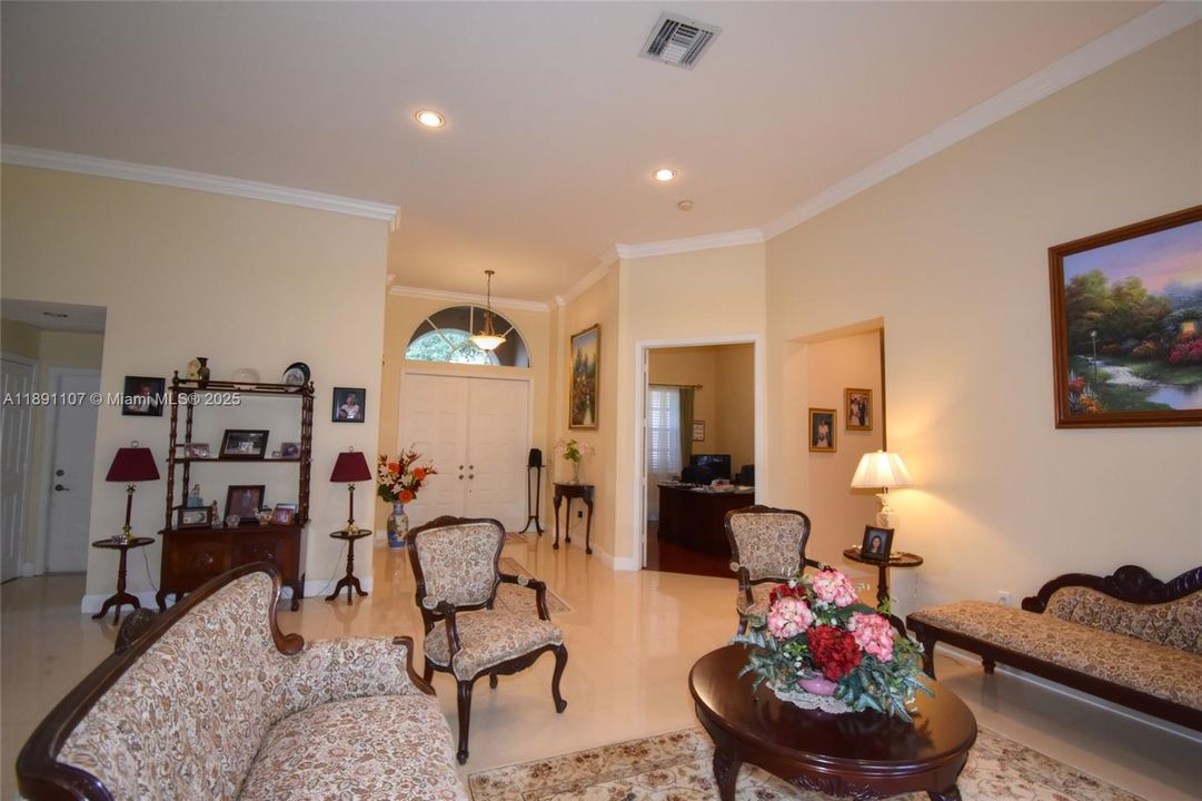 For Sale: $1,585,000 (4 beds, 3 baths, 3058 Square Feet)