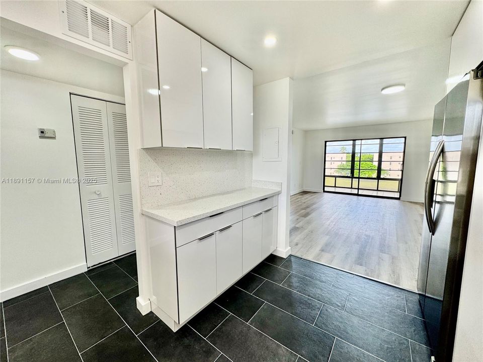 Lots of extra storage space in the kitchen.