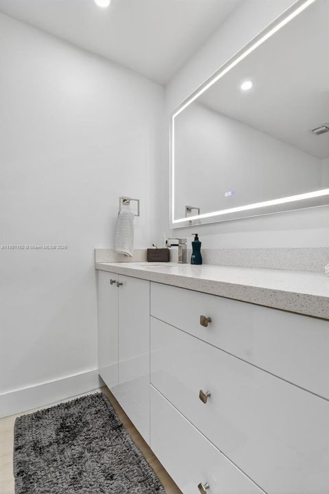 For Sale: $499,000 (3 beds, 2 baths, 1688 Square Feet)