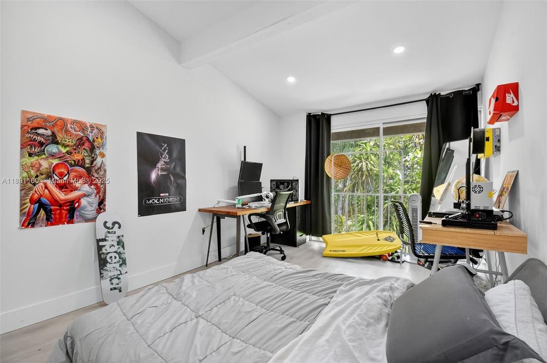 For Sale: $499,000 (3 beds, 2 baths, 1688 Square Feet)