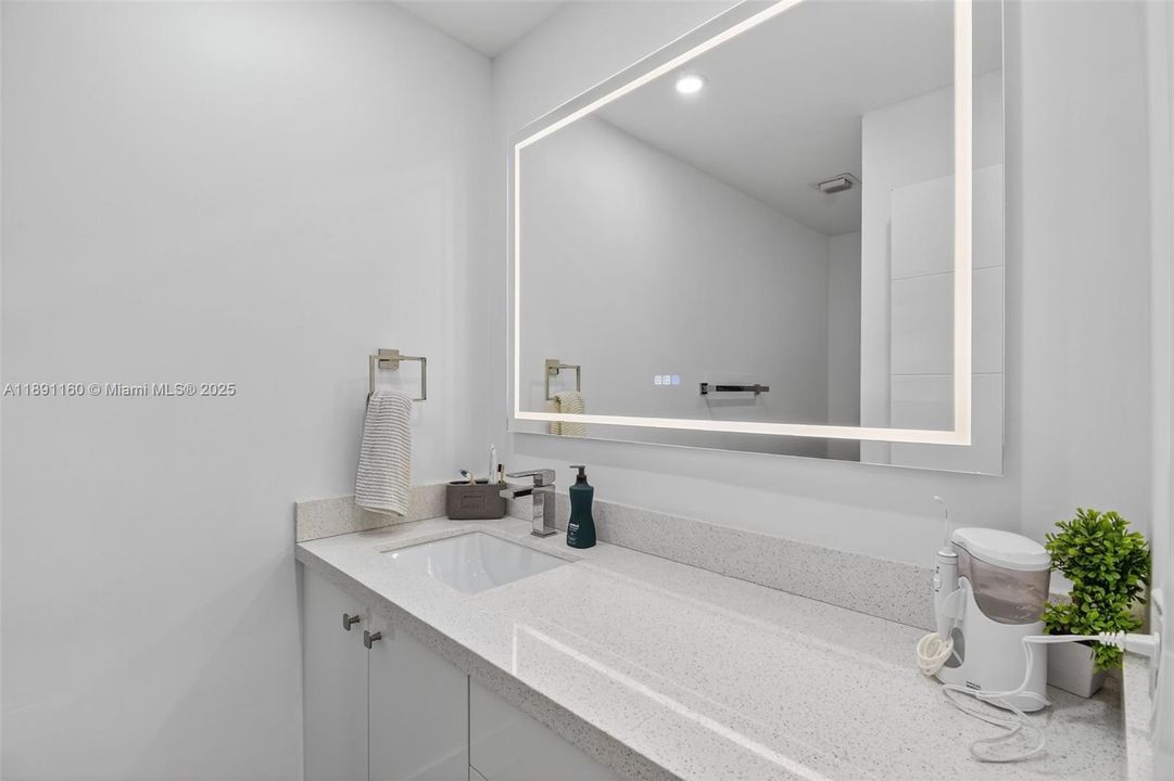 For Sale: $499,000 (3 beds, 2 baths, 1688 Square Feet)