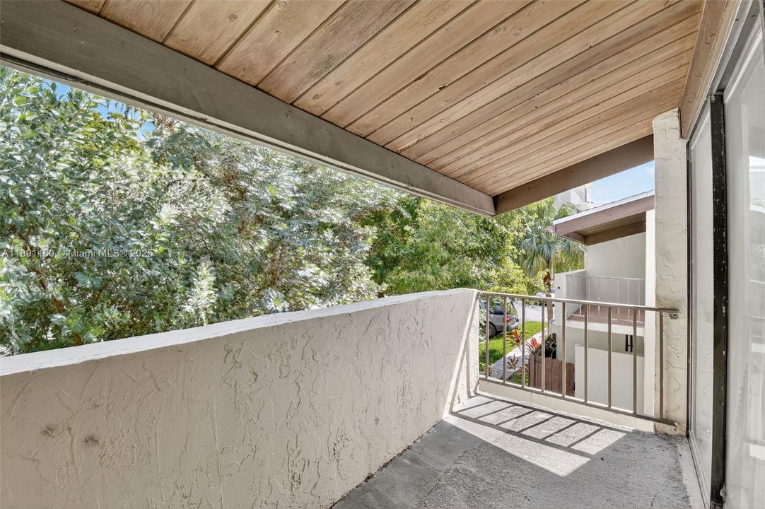 For Sale: $499,000 (3 beds, 2 baths, 1688 Square Feet)