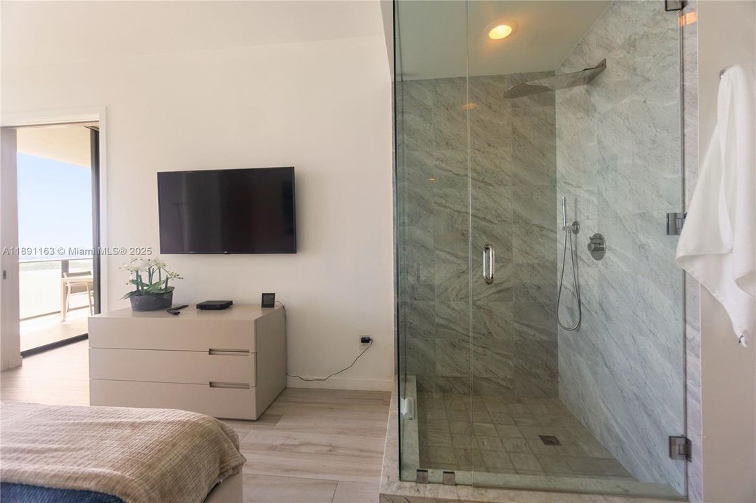 En Venta: $960,000 (2 camas, 2 baños, 1057 Pies cuadrados)