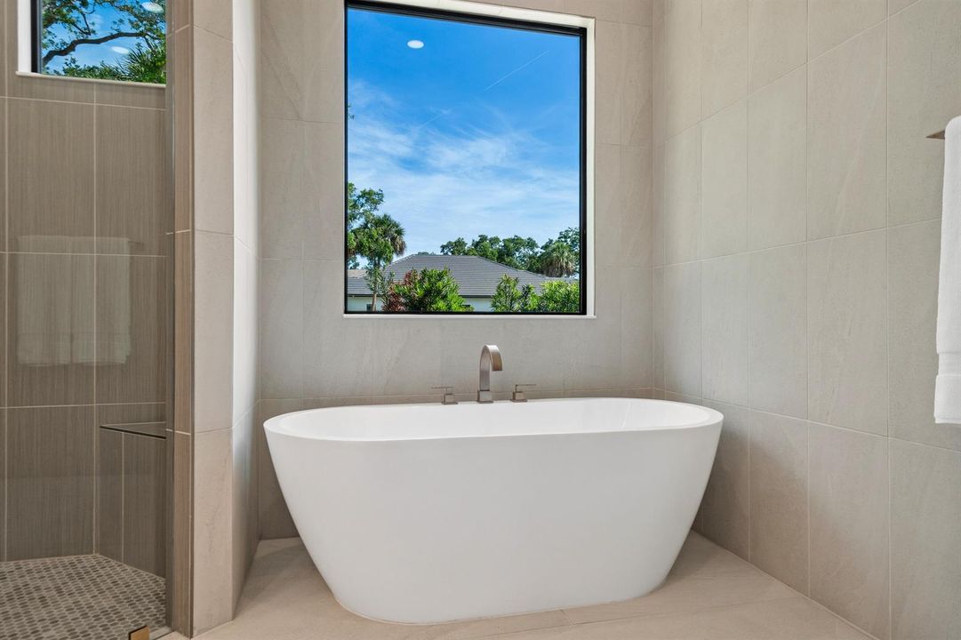 9241 Seaglass Ct_Indigo Grande_Lot 8_72