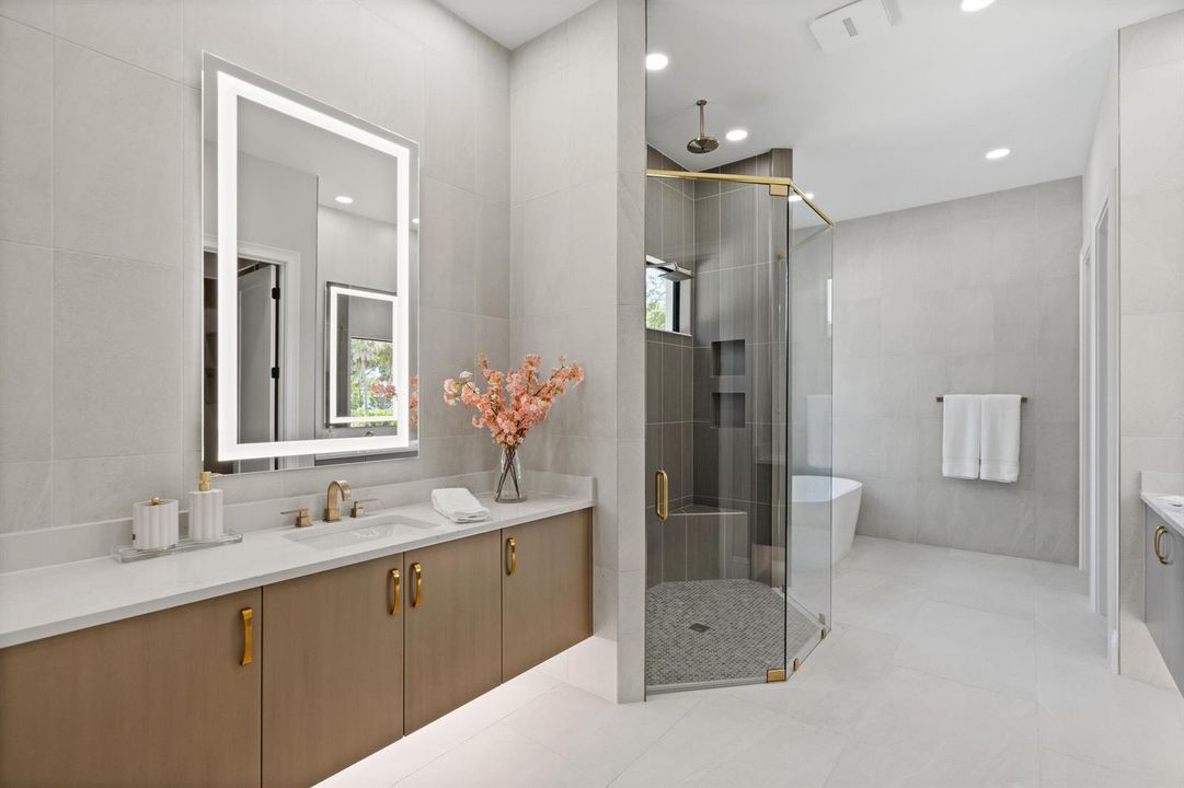 9241 Seaglass Ct_Indigo Grande_Lot 8_68