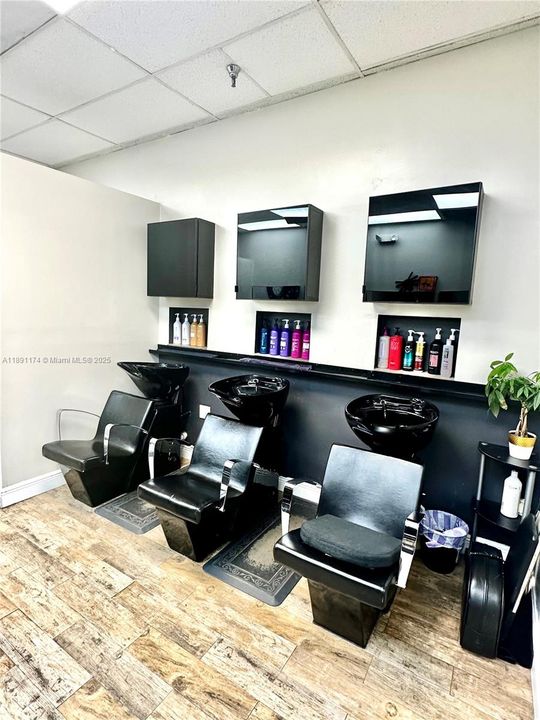 HAIR SPA AREA.