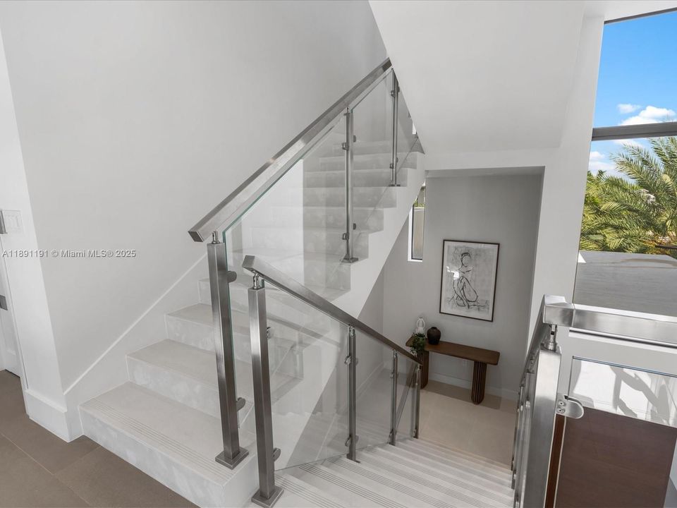 For Sale: $5,999,000 (4 beds, 4 baths, 4341 Square Feet)