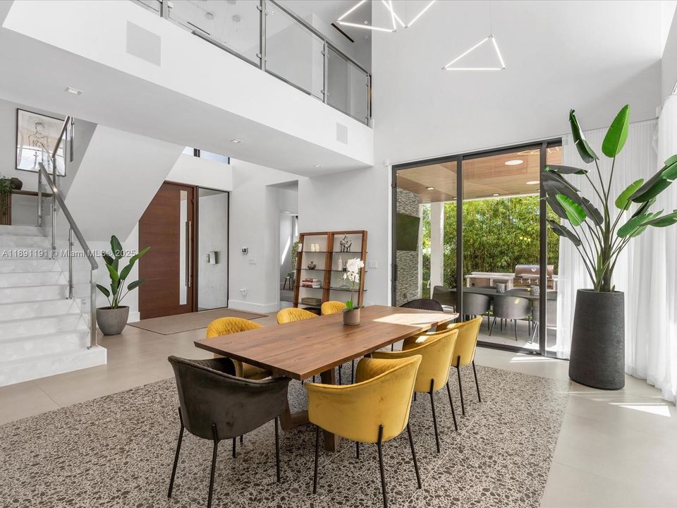 For Sale: $5,999,000 (4 beds, 4 baths, 4341 Square Feet)