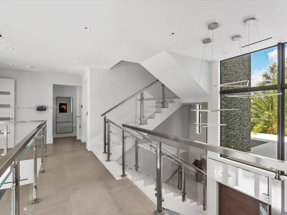 For Sale: $5,999,000 (4 beds, 4 baths, 4341 Square Feet)