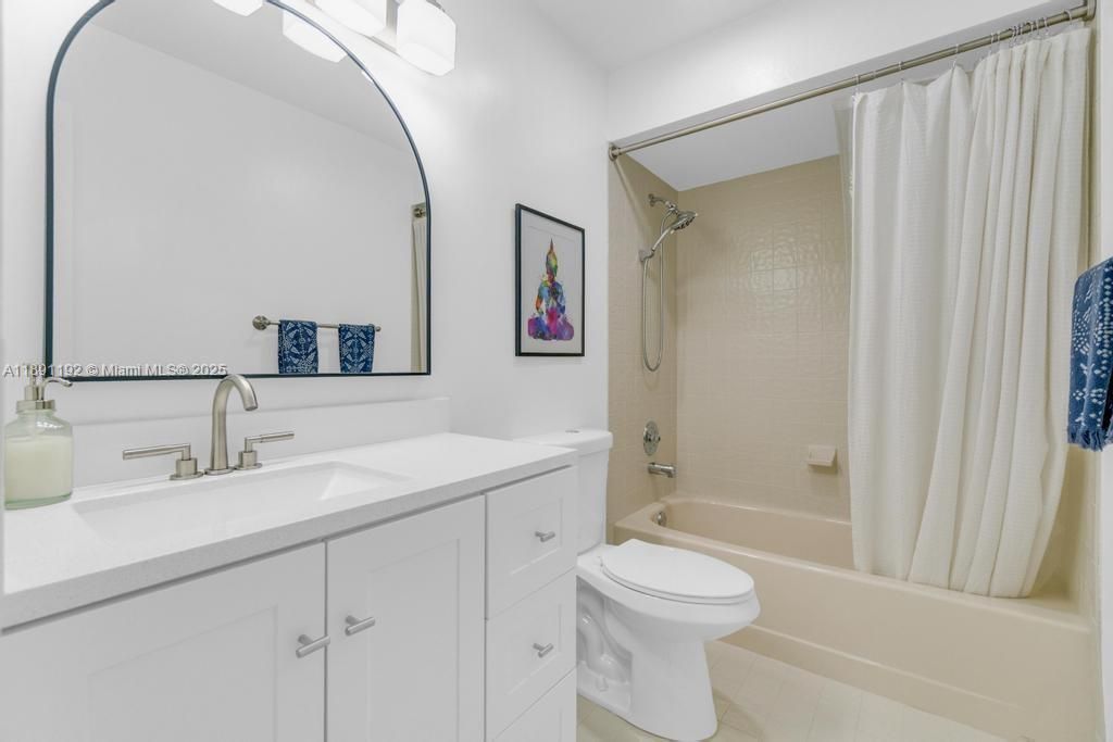 Vendido Recientemente: $485,000 (3 camas, 2 baños, 1446 Pies cuadrados)