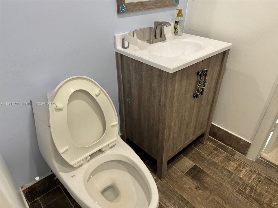 最近租的: $2,500 (2 贝兹, 1 浴室, 2196 平方英尺)