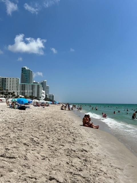 На продажу: $195,000 (1 спален, 1 ванн, 750 Квадратных фут)