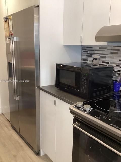 На продажу: $195,000 (1 спален, 1 ванн, 750 Квадратных фут)