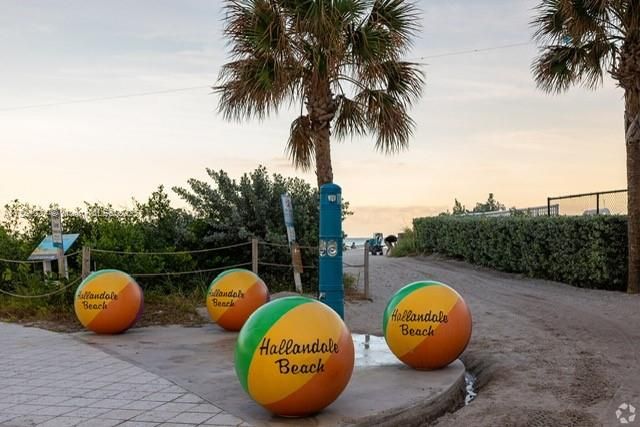 На продажу: $195,000 (1 спален, 1 ванн, 750 Квадратных фут)