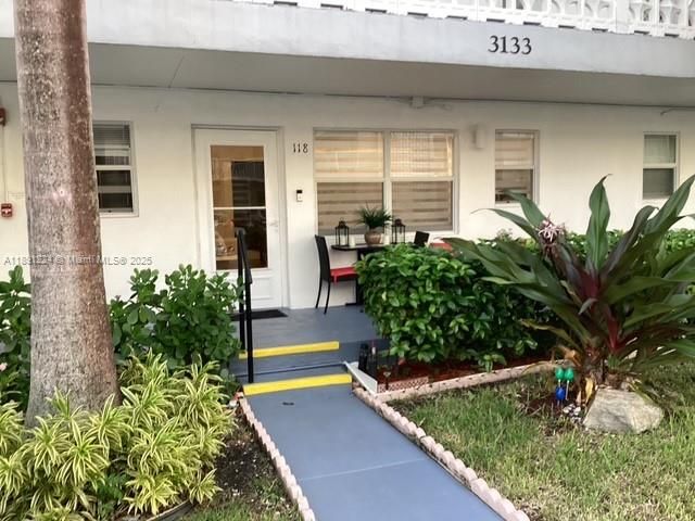 На продажу: $195,000 (1 спален, 1 ванн, 750 Квадратных фут)